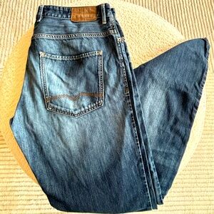 Hugo Boss blue jeans. Size 36/34 (L).